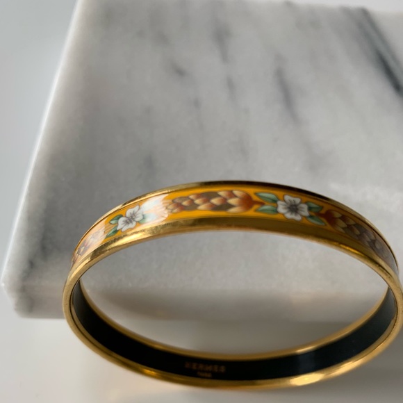 Hermes Accessories - Women’s Hermès bangle